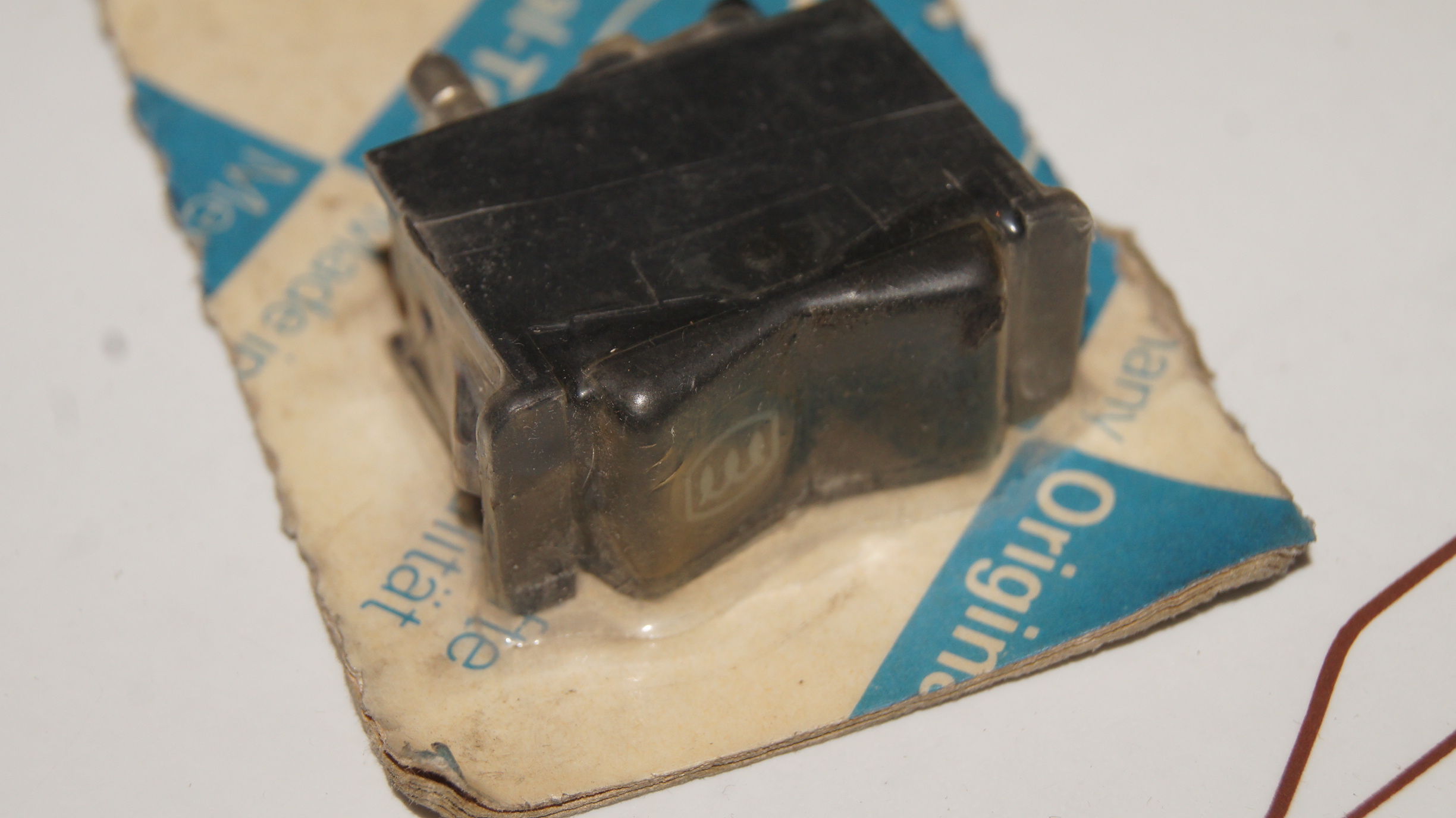 W201 W107 W116 heated rear window pane switch Genuine Mercedes Part W201 W107 W116 heated rear window pane switch Genuine Mercedes Part