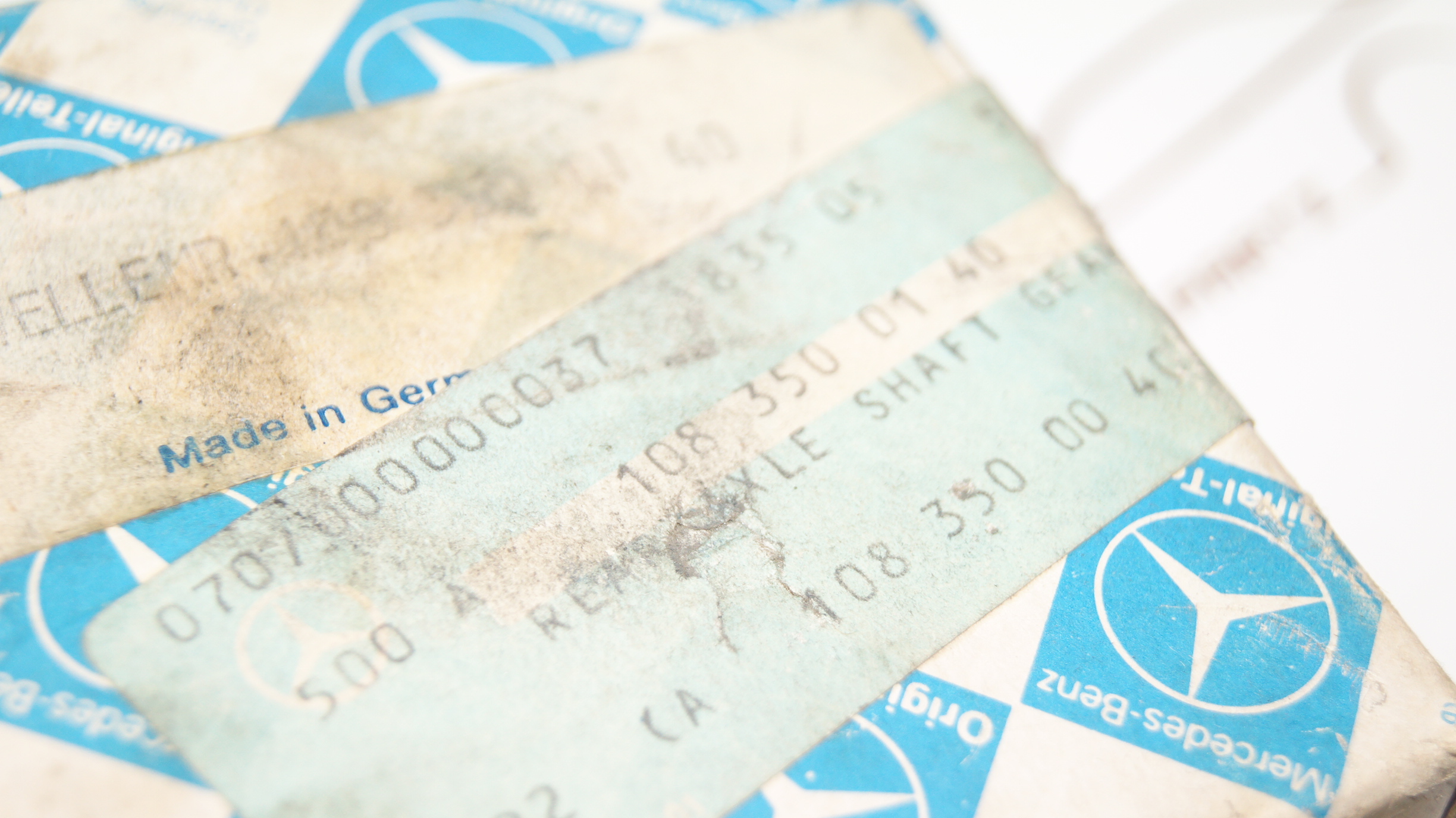 W108 W109 W111 W113 differential right pinion Genuine Mercedes Part W108 W109 W111 W113 differential right pinion Genuine Mercedes Part