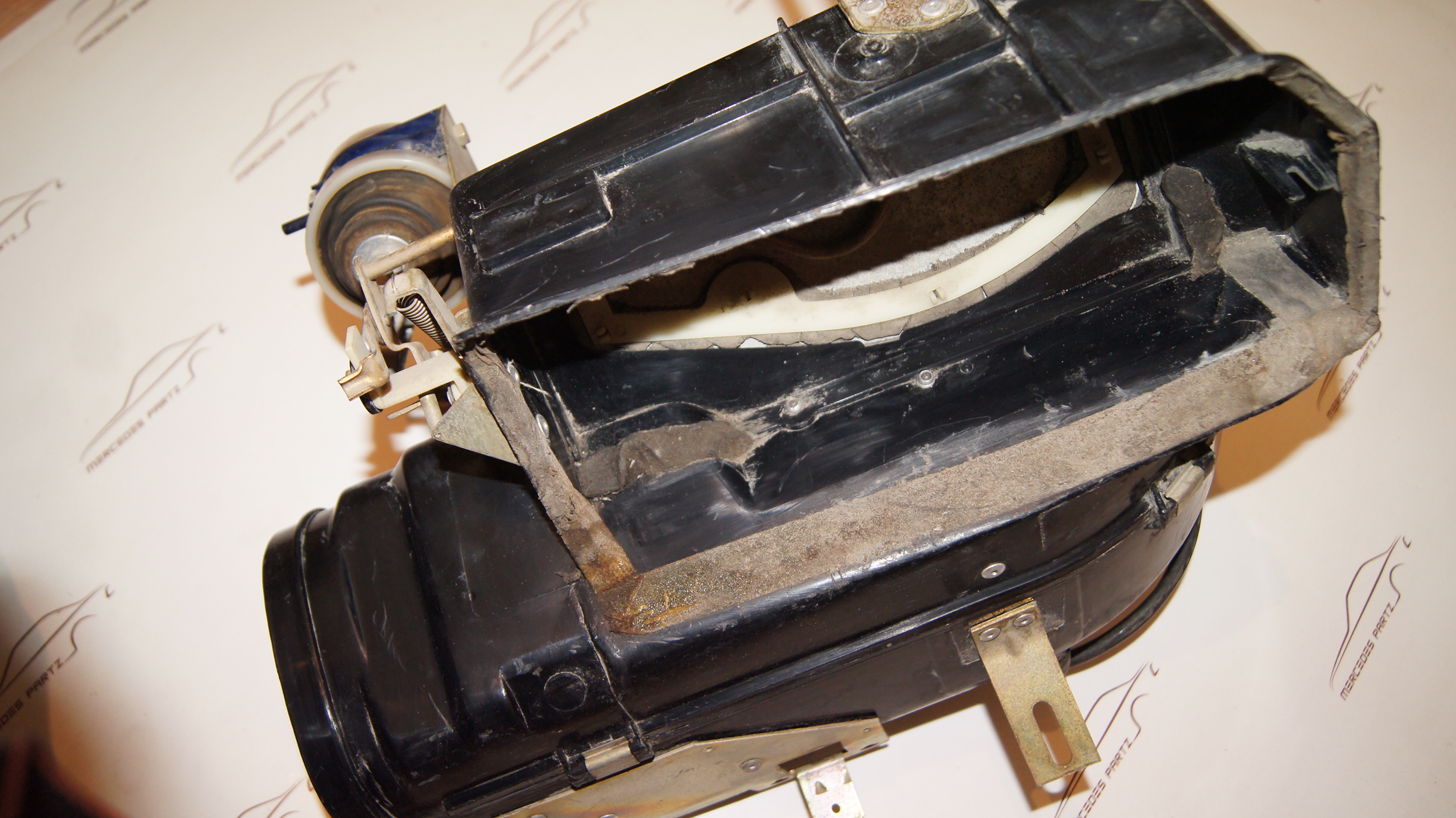 W116 heater case Bosch W116 heater case Bosch