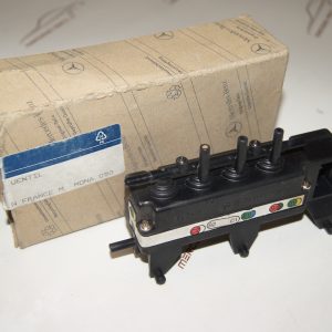W124 heater case vacuum valve NEW NOS Genuine Mercedes Part W124 heater case vacuum valve NEW NOS Genuine Mercedes Part