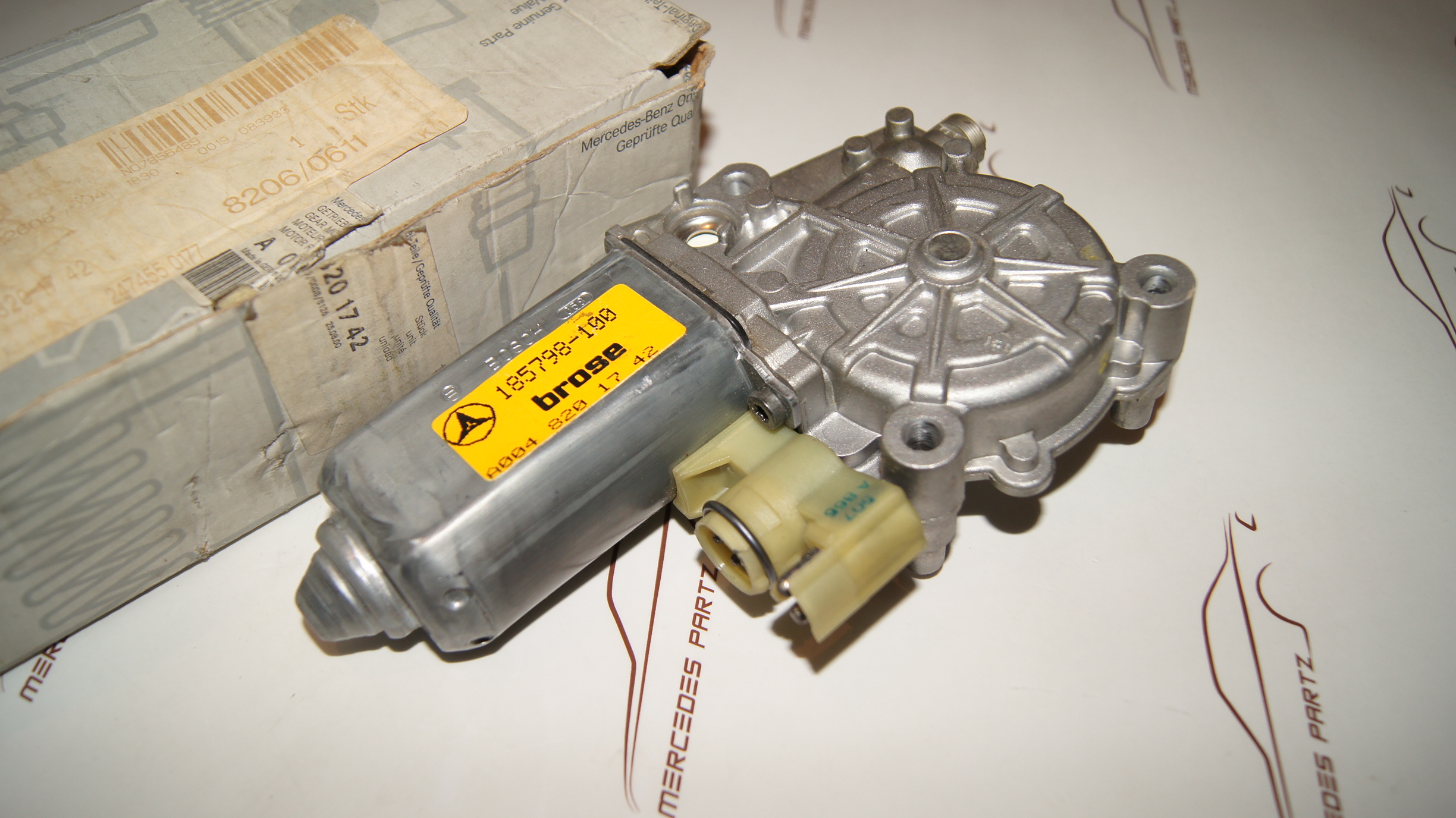 W140 rear left window regulator electric motor mercedespartz