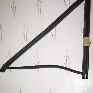 A1267350124 , A1267350524 , W126 rear left fixed window seal