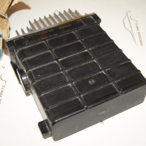وحدة تحكم R107 300SL / W124 W124 W126 W126 300E 300SE قطعة مرسيدس أصلية جديدة NOS