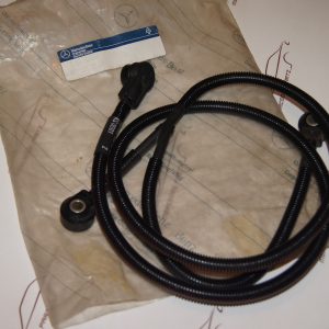 A0031533328 M120 left knock sensor Genuine Mercedes Part