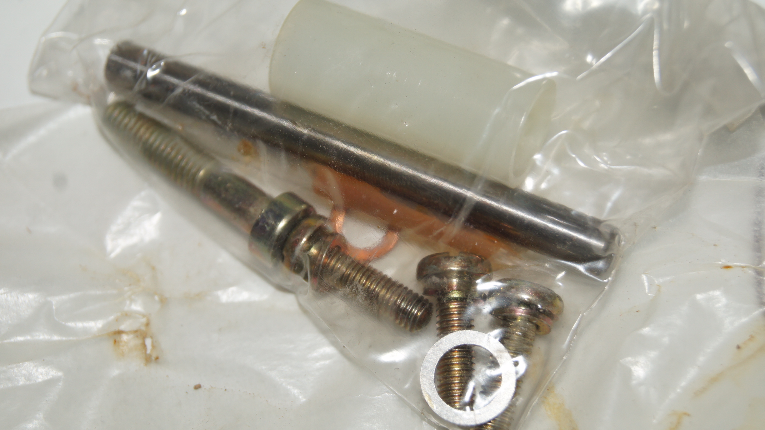 OM615 OM616 OM617 OM621 vacuum pump rocker arm repair kit - mercedespartz