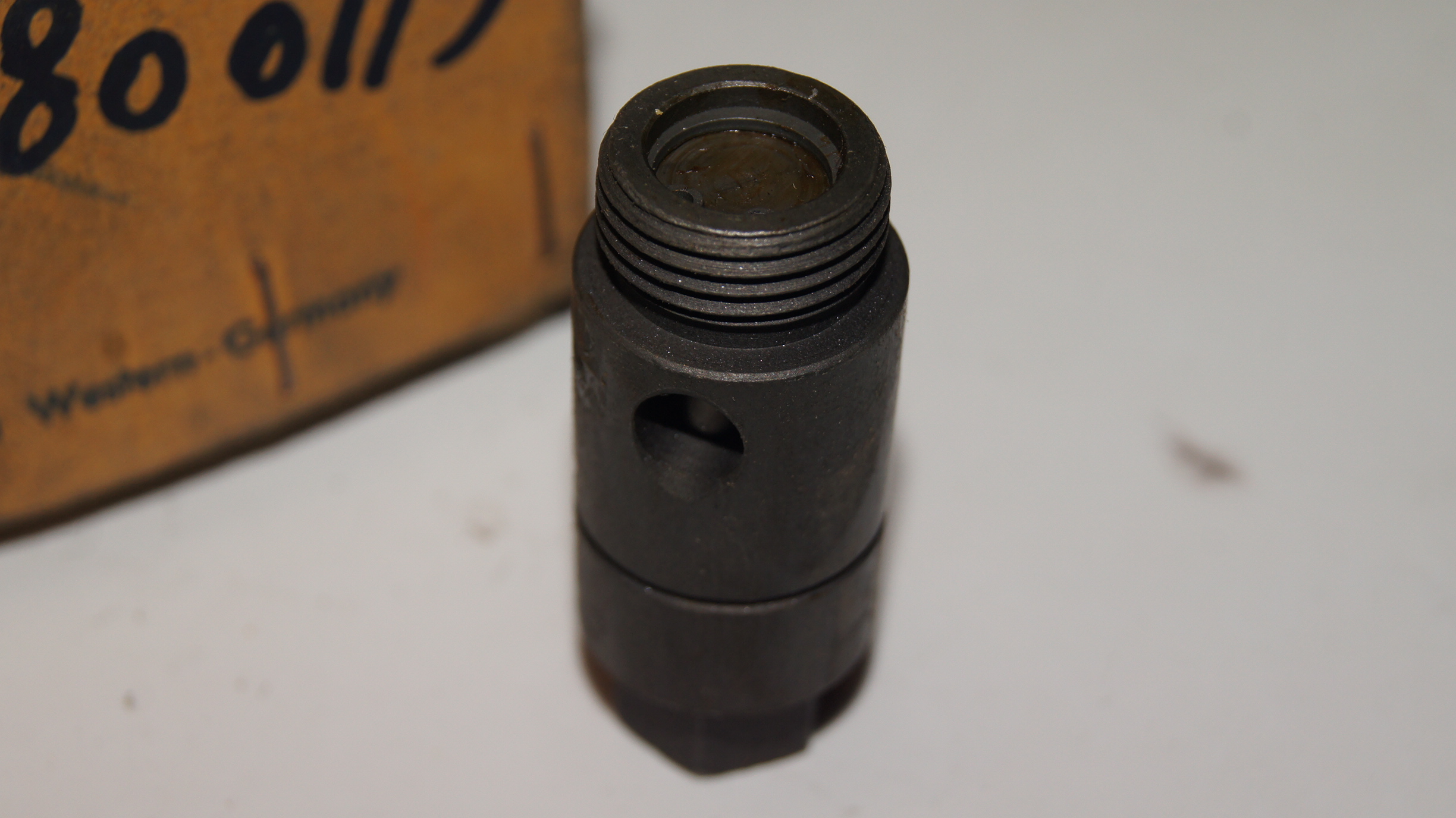 A1141800115 M114 M130 M180 oil pump pressure relief valve EHB A1141800115 M114 M130 M180 oil pump pressure relief valve EHB