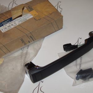 W140 right door handle used with infrared closing system Genuine Mercedes Part W140 right door handle used with infrared closing system Genuine Mercedes Part
