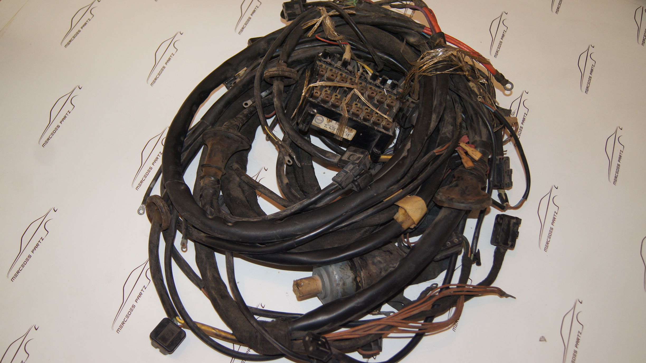 W116 main cable harness A1165403805 Genuine Mercedes Part W116 main cable harness A1165403805 Genuine Mercedes Part