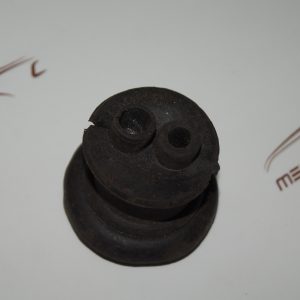 W108 W110 W111 W112 W113 W114 W115 grommet Genuine Mercedes Part