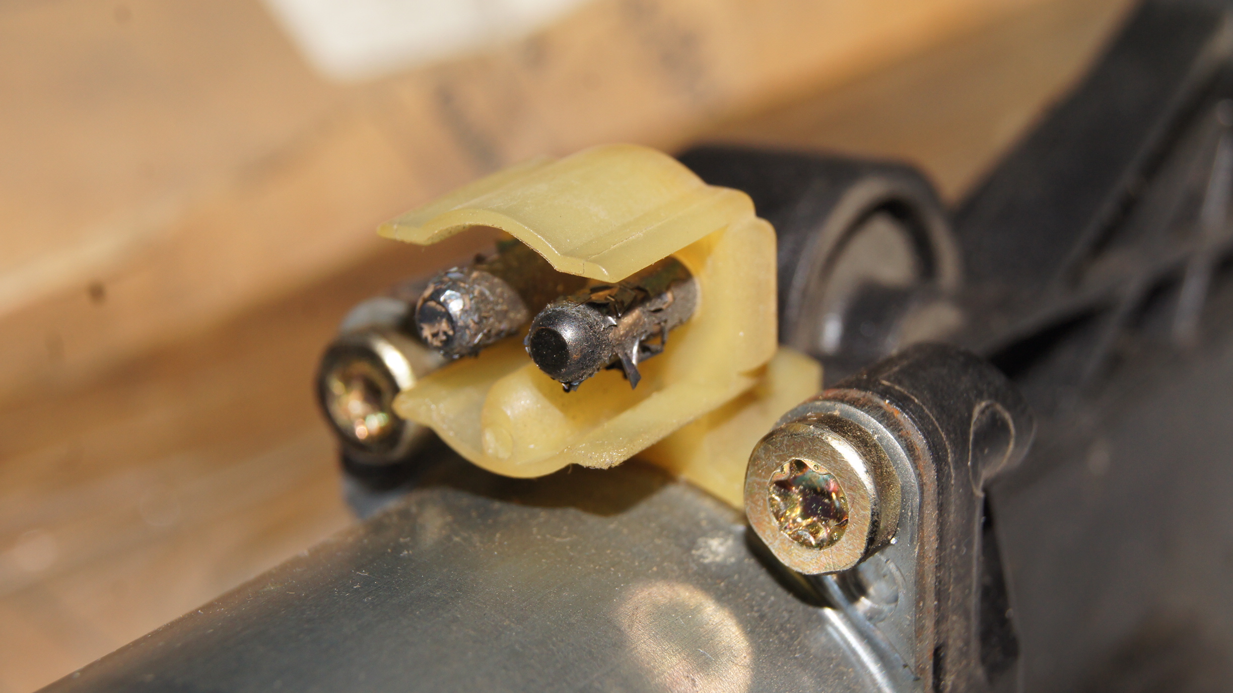 W202 front left window electric motor mercedespartz