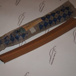 W116 rear door front left panelling Genuine Mercedes Part W116 rear door front left panelling Genuine Mercedes Part