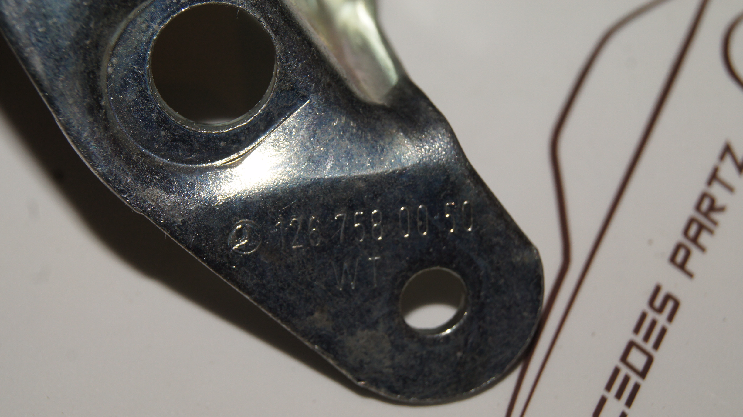 W126 trunk lid upper lock mercedespartz