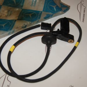 W124 W201 ABS sensor A2015452328 NEW NOS Genuine Mercedes Part W124 W201 ABS sensor A2015452328 NEW NOS Genuine Mercedes Part