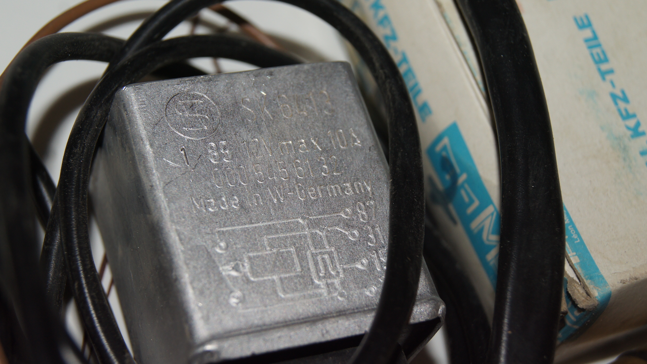 A0005456132 M115 shutoff valve repair kit Genuine Mercedes Part A0005456132 M115 shutoff valve repair kit Genuine Mercedes Part