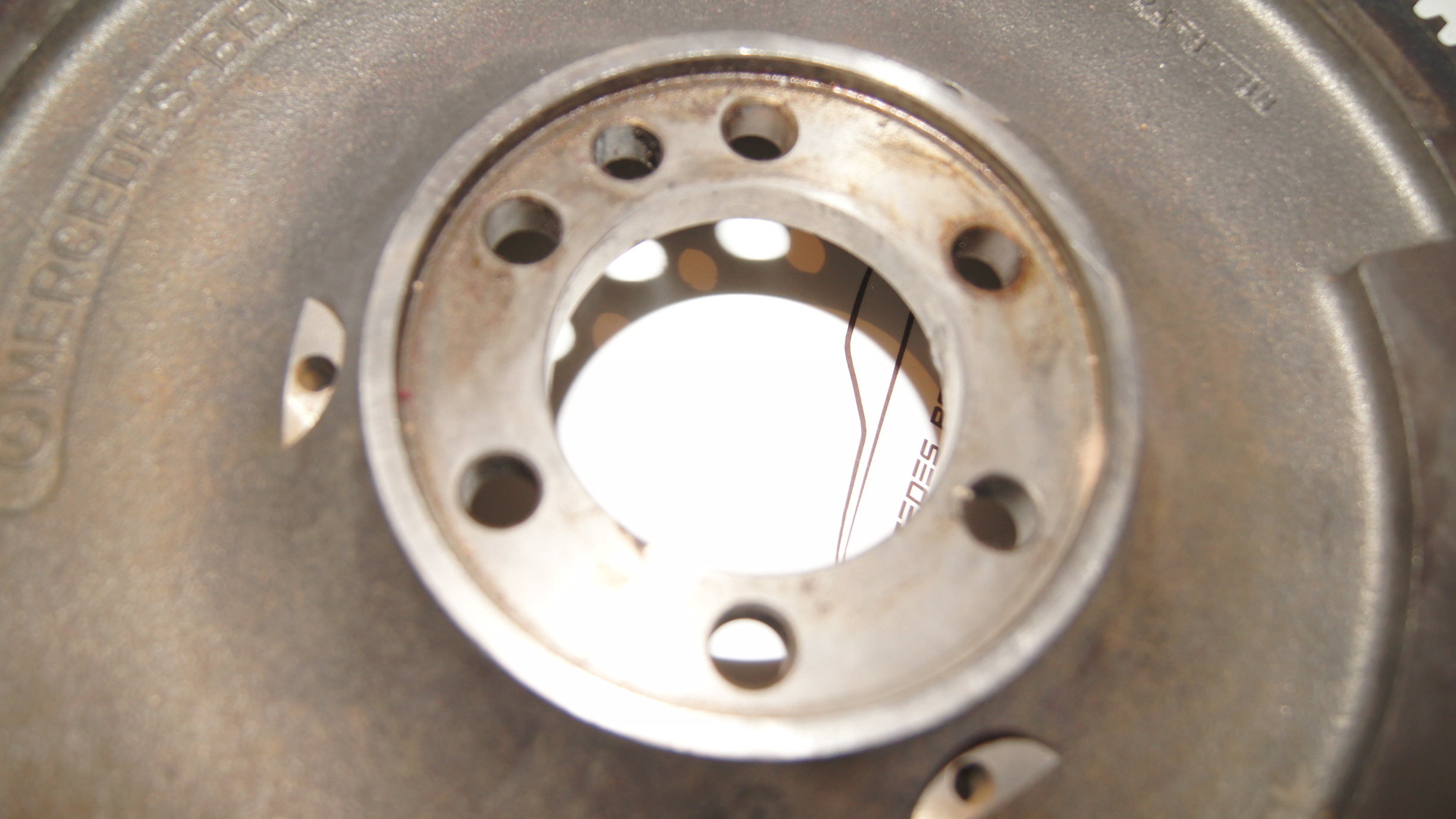 M127 / M180 flywheel Genuine Mercedes Part M127 / M180 flywheel Genuine Mercedes Part