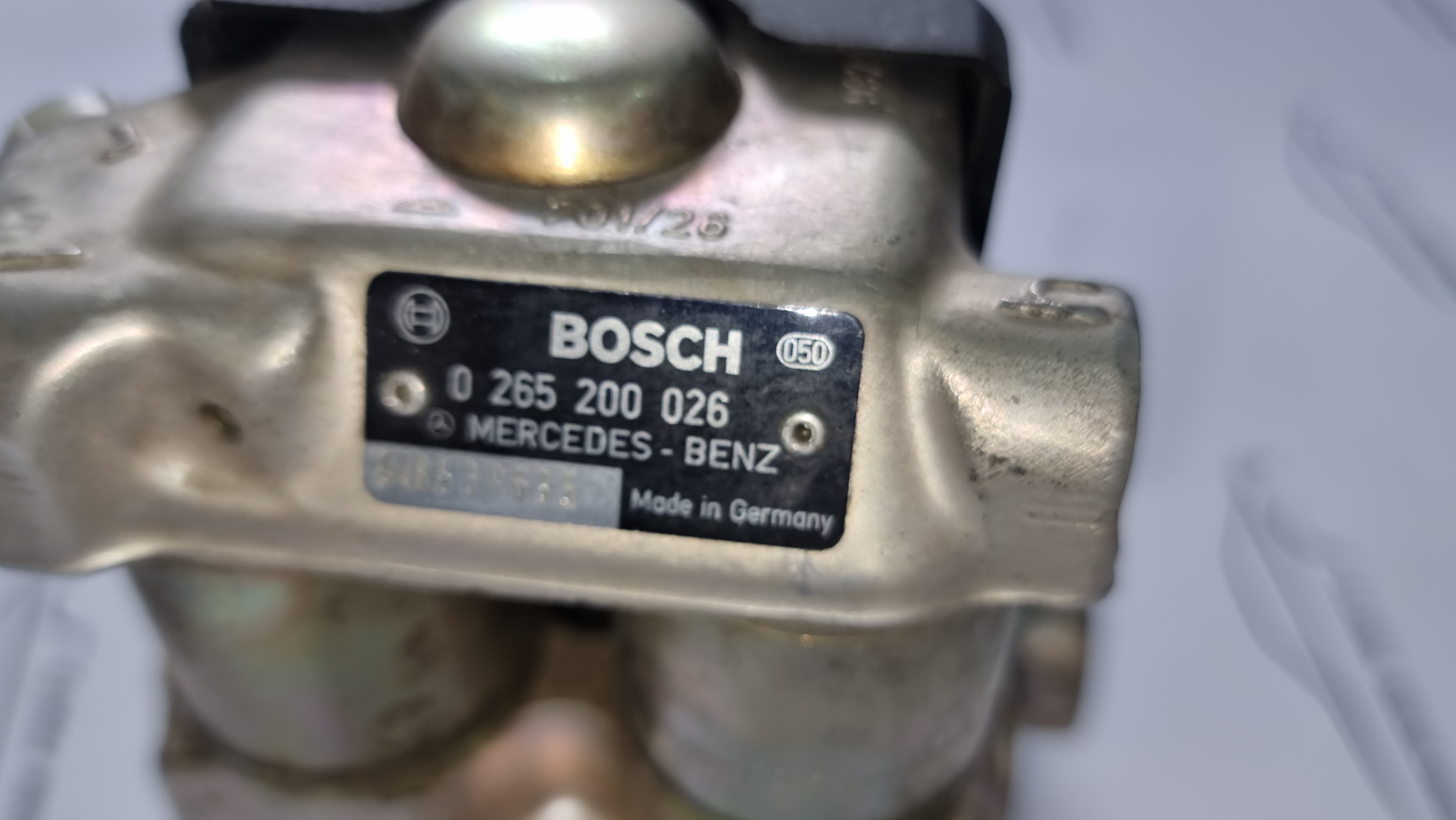 ABS HYDRAULIC UNIT, BRAKE PRESSURE REGULATOR NOS A0014318012 Bosch ABS HYDRAULIC UNIT, BRAKE PRESSURE REGULATOR NOS A0014318012 Bosch