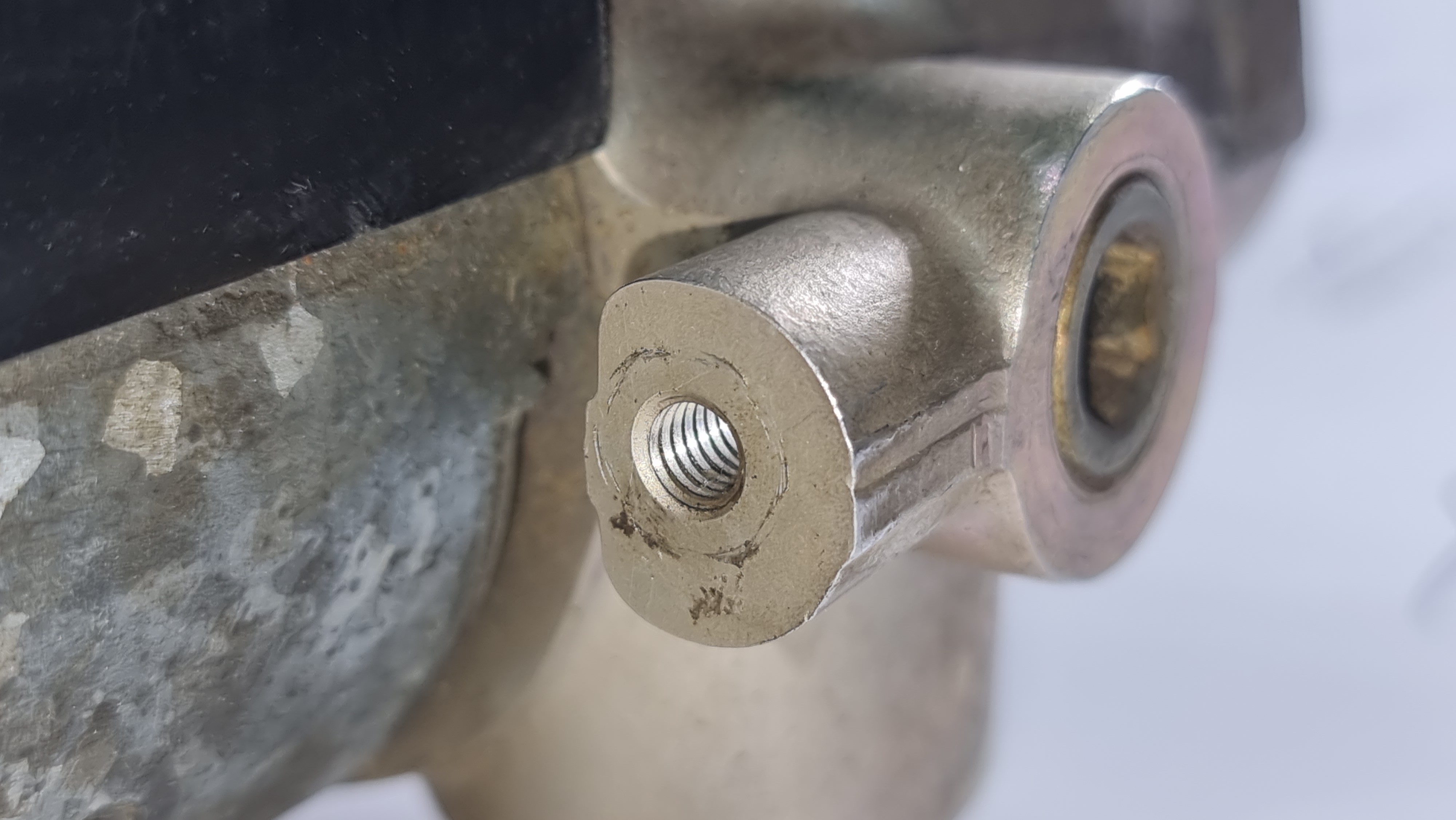 ABS HYDRAULIC UNIT, BRAKE PRESSURE REGULATOR NOS A0014318012 Bosch ABS HYDRAULIC UNIT, BRAKE PRESSURE REGULATOR NOS A0014318012 Bosch