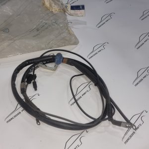 W124 M111 alternator to cable connector wiring harness 120A NEW NOS Genuine Mercedes Part W124 M111 alternator to cable connector wiring harness 120A NEW NOS Genuine Mercedes Part