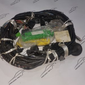 W140 S320 300SE 3.2 engine cable harness NEW NOS  mounted on body  Genuine Mercedes Part
