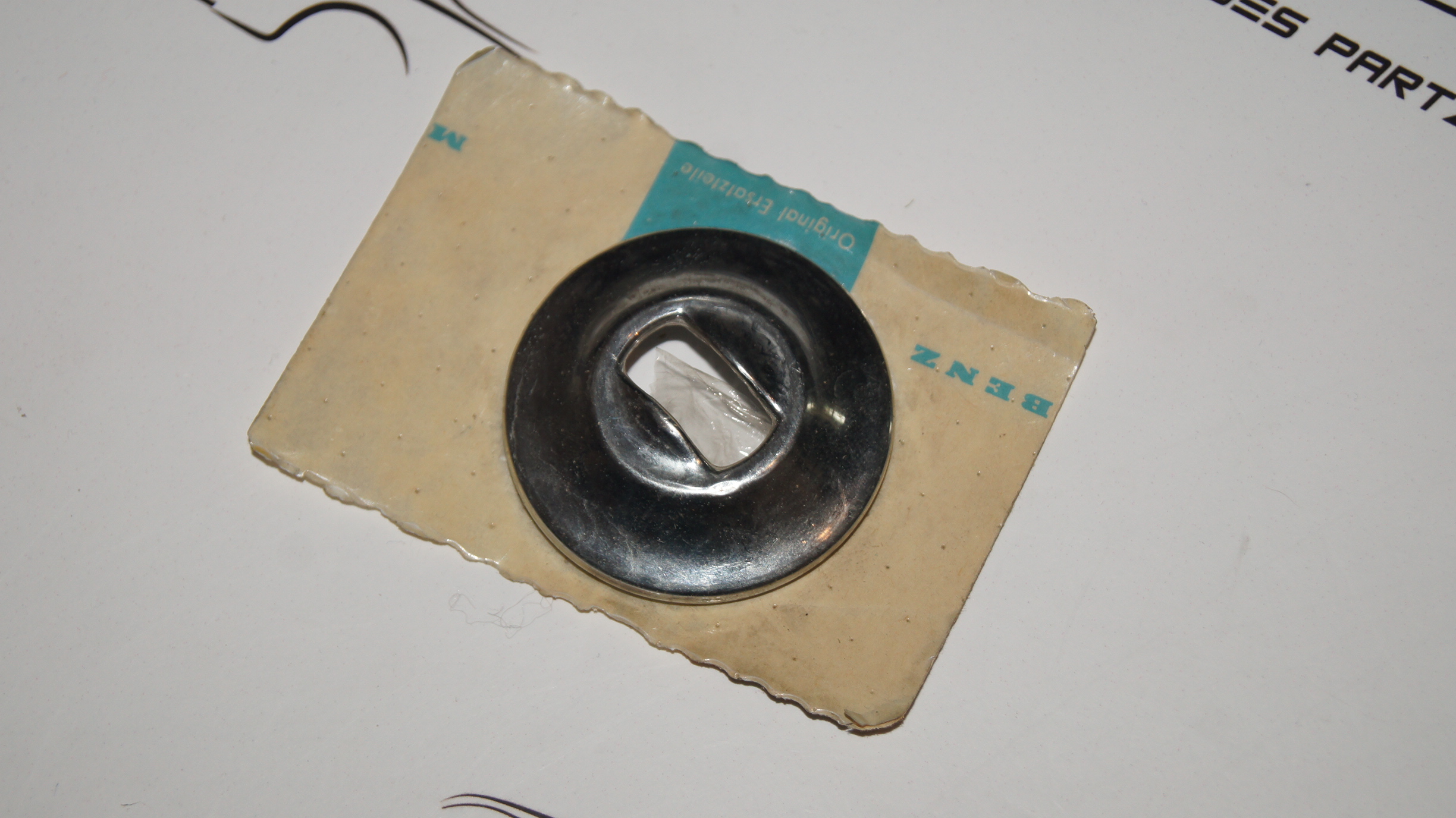 A101807600181 door escutcheon W198 W121 W180 W128 W120 W105 Genuine Mercedes Part A101807600181 door escutcheon W198 W121 W180 W128 W120 W105 Genuine Mercedes Part