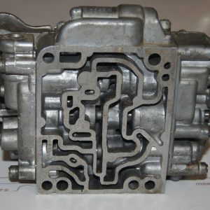 مجموعة جسم صمام ناقل الحركة من رولز رويس UG1921 FV146082 FV46083 UG398 .h.d.a UG290 UC290 NOS (مخزون قديم جديد)