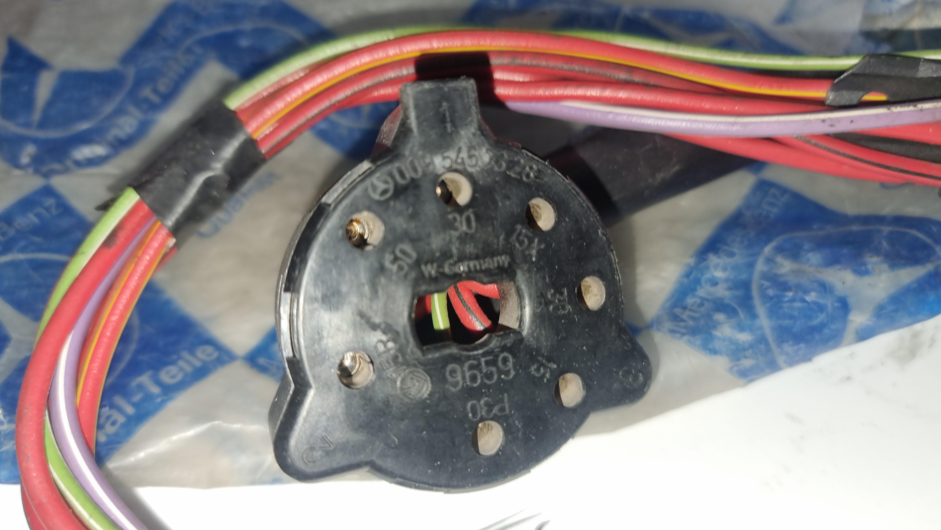 7 pole staring ignition wiring harness Genuine Mercedes Part 7 pole staring ignition wiring harness Genuine Mercedes Part