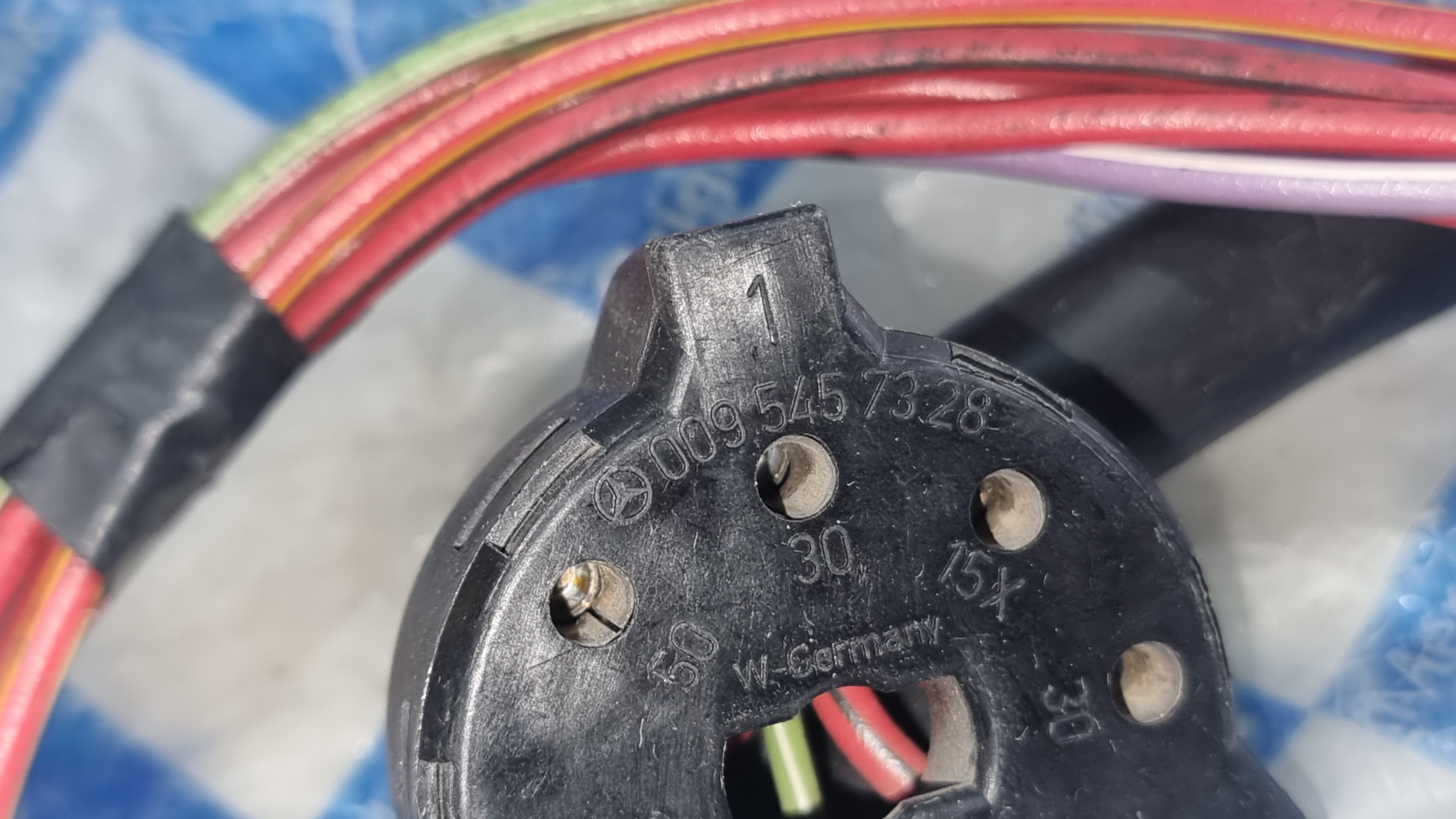 7 pole staring ignition wiring harness Genuine Mercedes Part 7 pole staring ignition wiring harness Genuine Mercedes Part