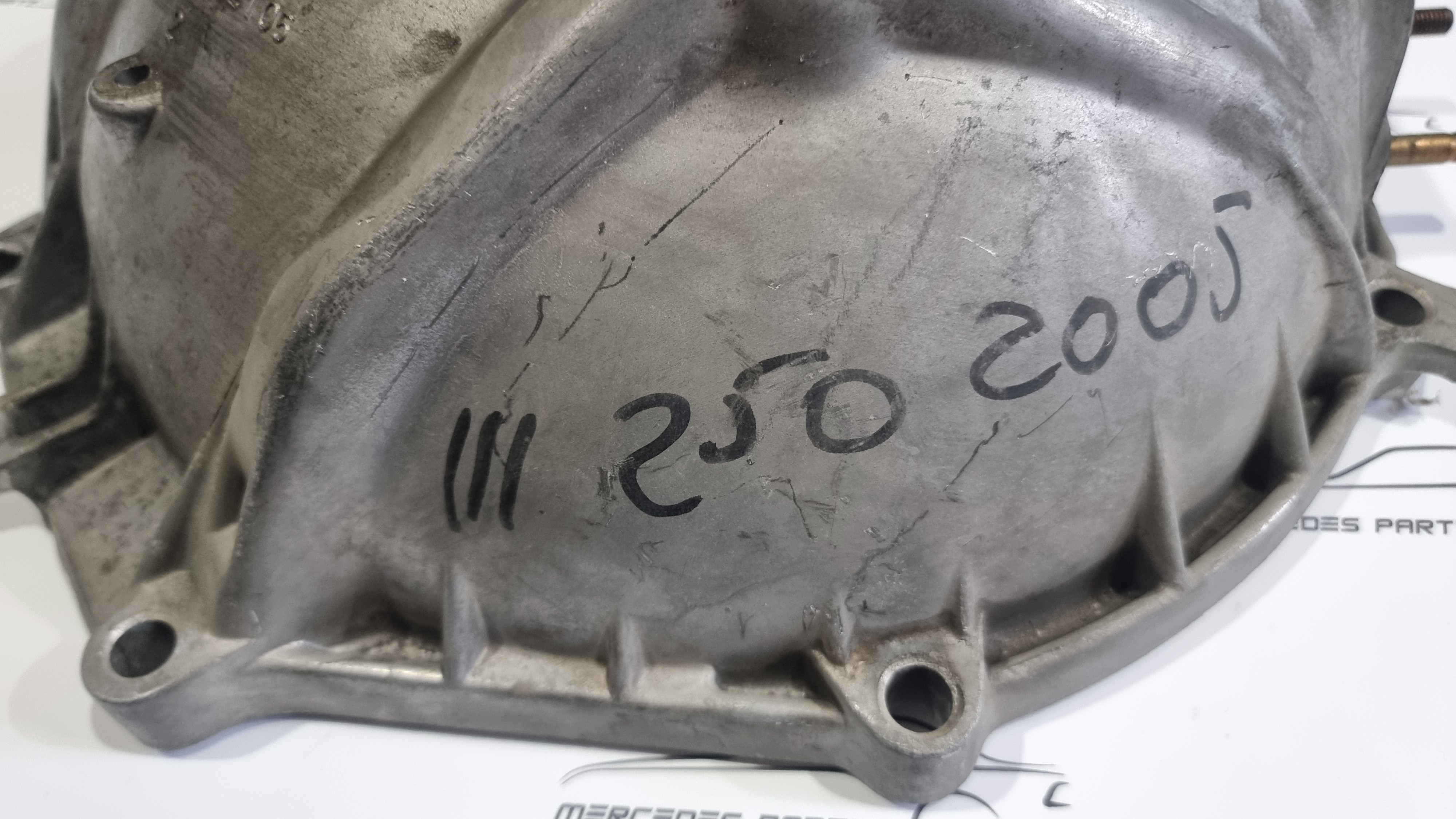 A1112502005 W108 W109 W110 W111 W113 transmission bell housing Genuine Mercedes Part A1112502005 W108 W109 W110 W111 W113 transmission bell housing Genuine Mercedes Part