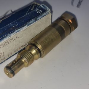 Porsche 928 / R107 W123 W124 R129 W140 W201 W202 kickdown switch 722 transmission magnet frame solenoid Genuine Mercedes Part Porsche 928 / R107 W123 W124 R129 W140 W201 W202 kickdown switch 722 transmission magnet frame solenoid Genuine Mercedes Part