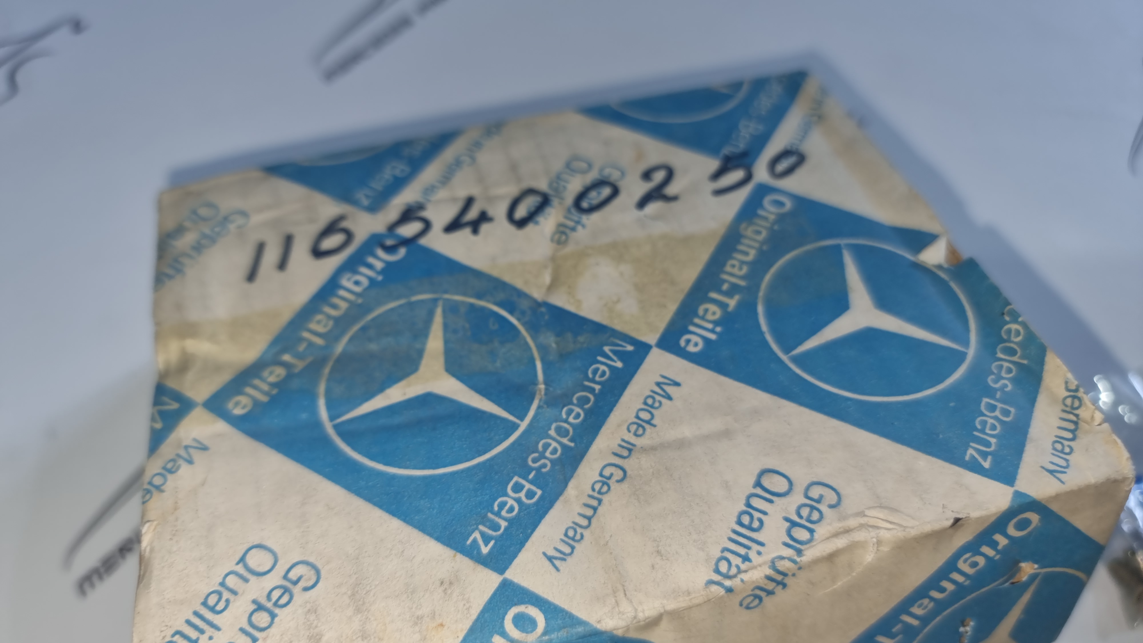 W116 fuse box NOS Genuine Mercedes Part W116 fuse box NOS Genuine Mercedes Part