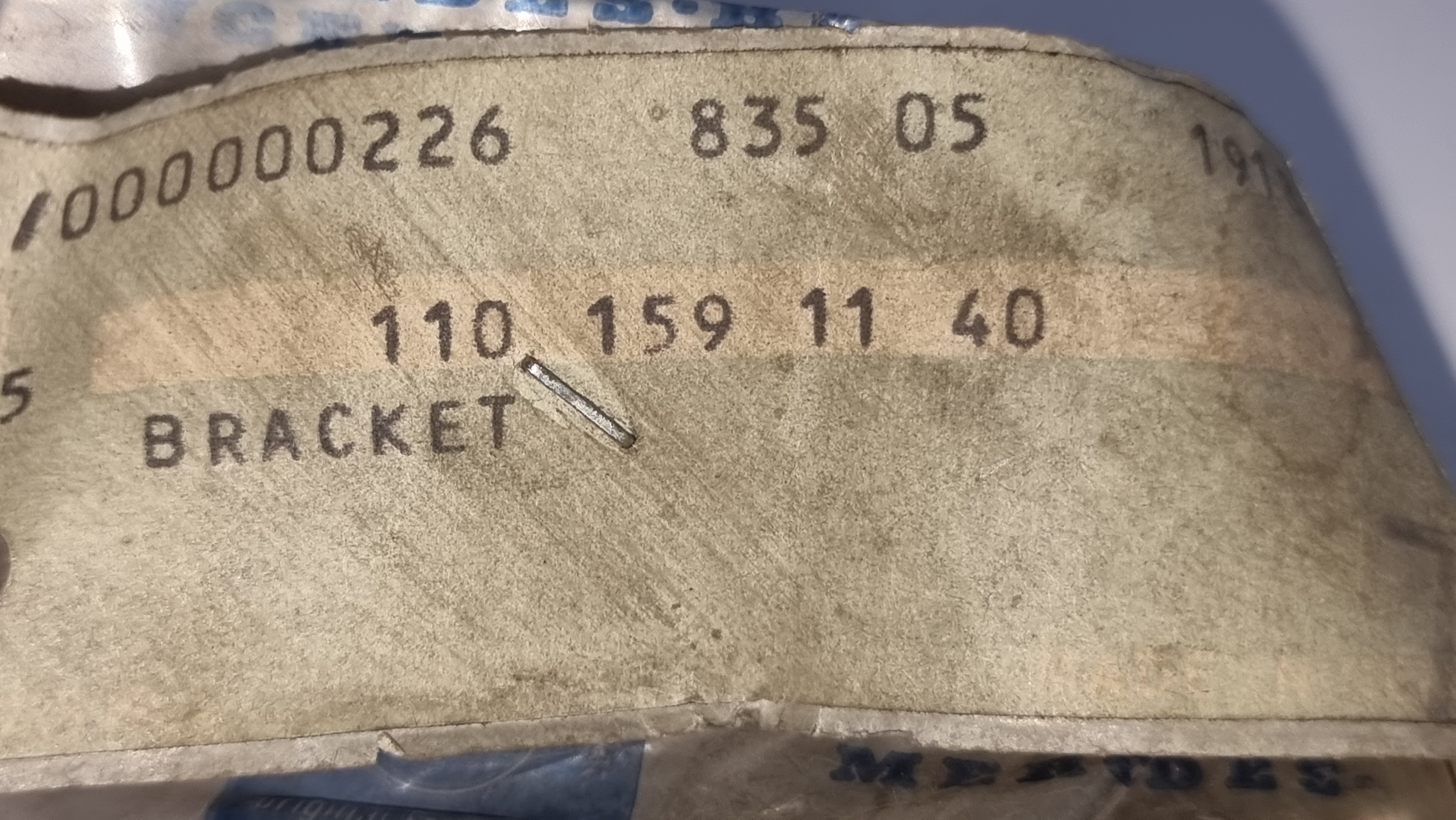 M110 high tension cable to servo pump bracket NOS Genuine Mercedes Part M110 high tension cable to servo pump bracket NOS Genuine Mercedes Part