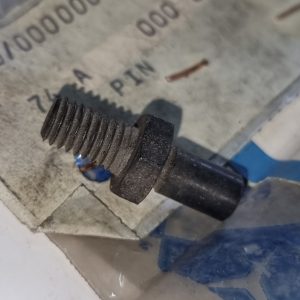 M108 M114 M130 M180 carburetor pin NOS Genuine Mercedes Part M108 M114 M130 M180 carburetor pin NOS Genuine Mercedes Part