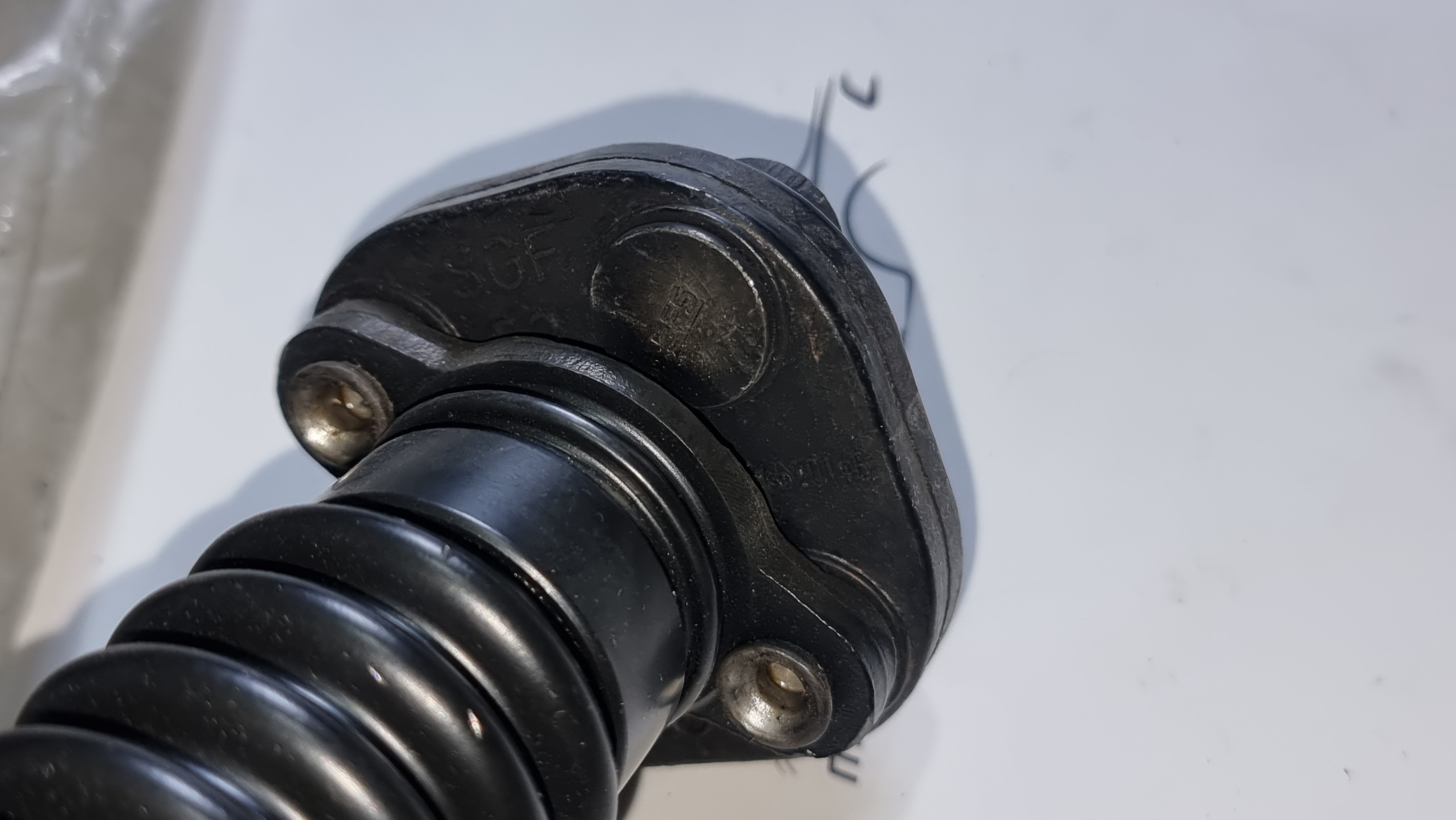 W201 steering bottom shaft NOS Genuine Mercedes Part W201 steering bottom shaft NOS Genuine Mercedes Part