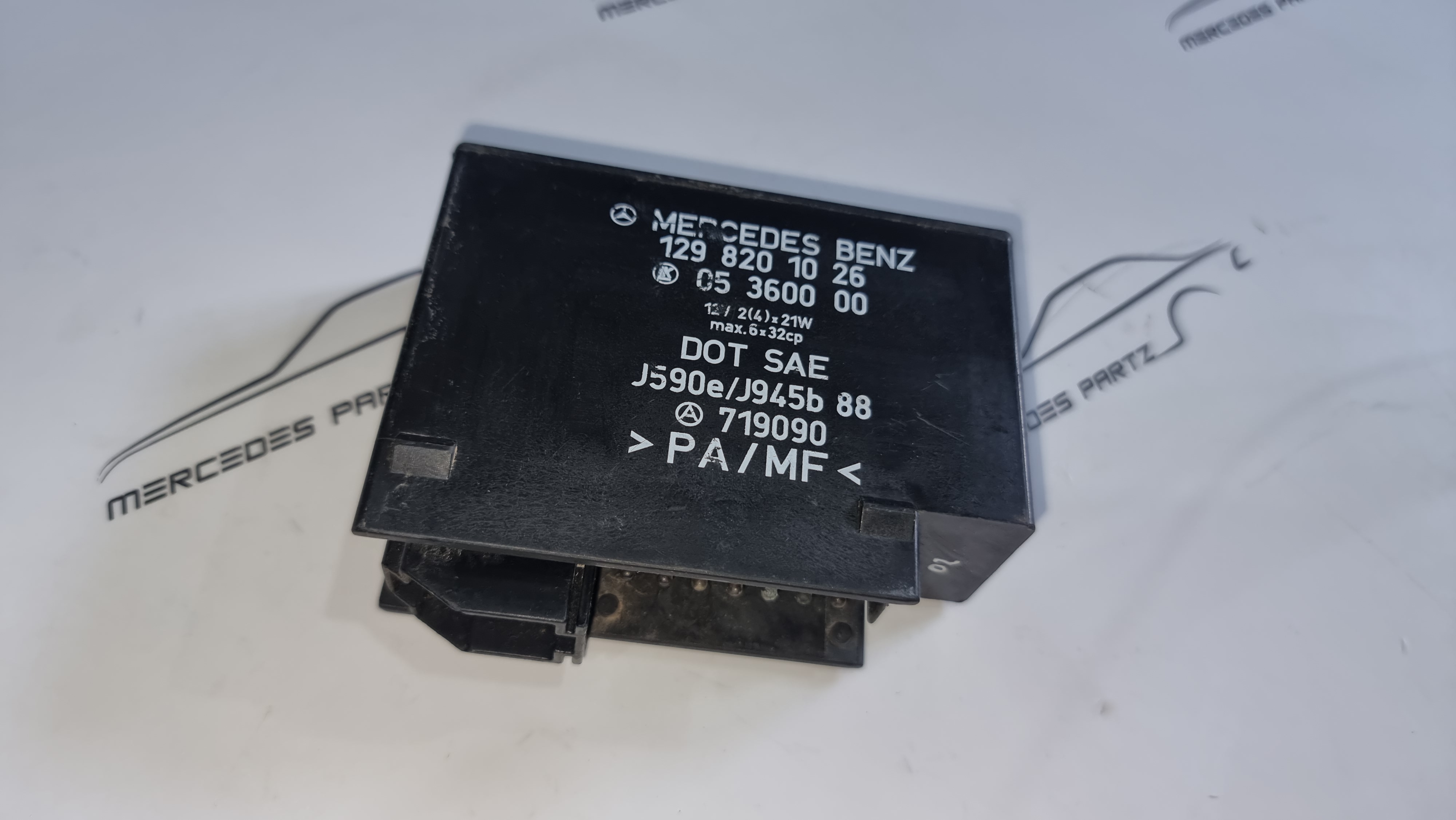 R129 control unit USED Genuine Mercedes Part R129 control unit USED Genuine Mercedes Part