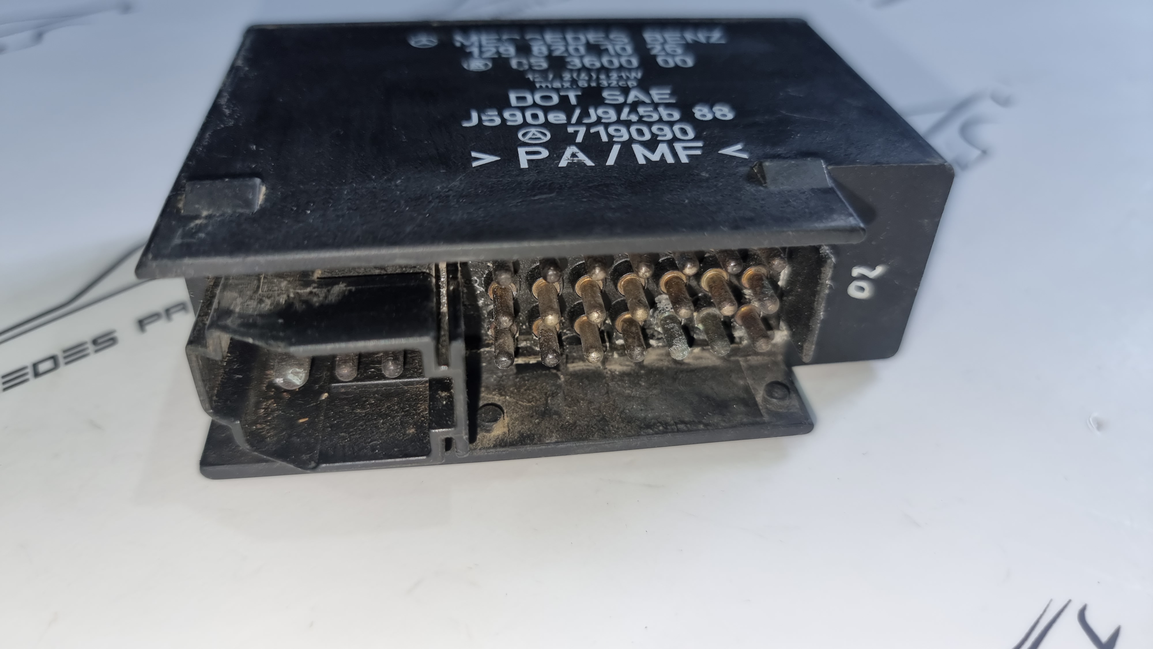 R129 control unit USED Genuine Mercedes Part R129 control unit USED Genuine Mercedes Part