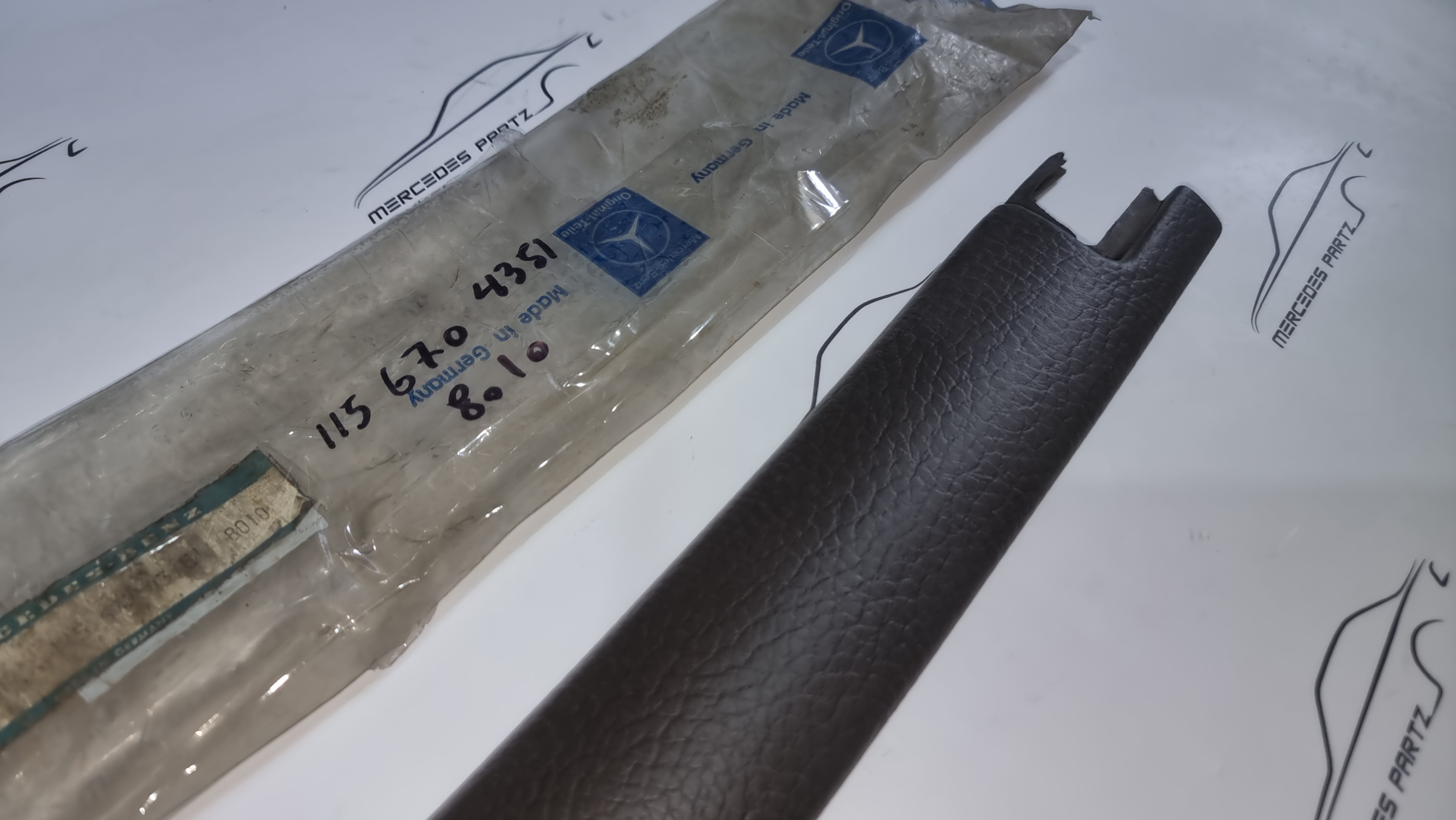 W114 W115 windshield inner left top moulding cover brown NOS A1156704351 8010 Genuine Mercedes Part W114 W115 windshield inner left top moulding cover brown NOS A1156704351 8010 Genuine Mercedes Part