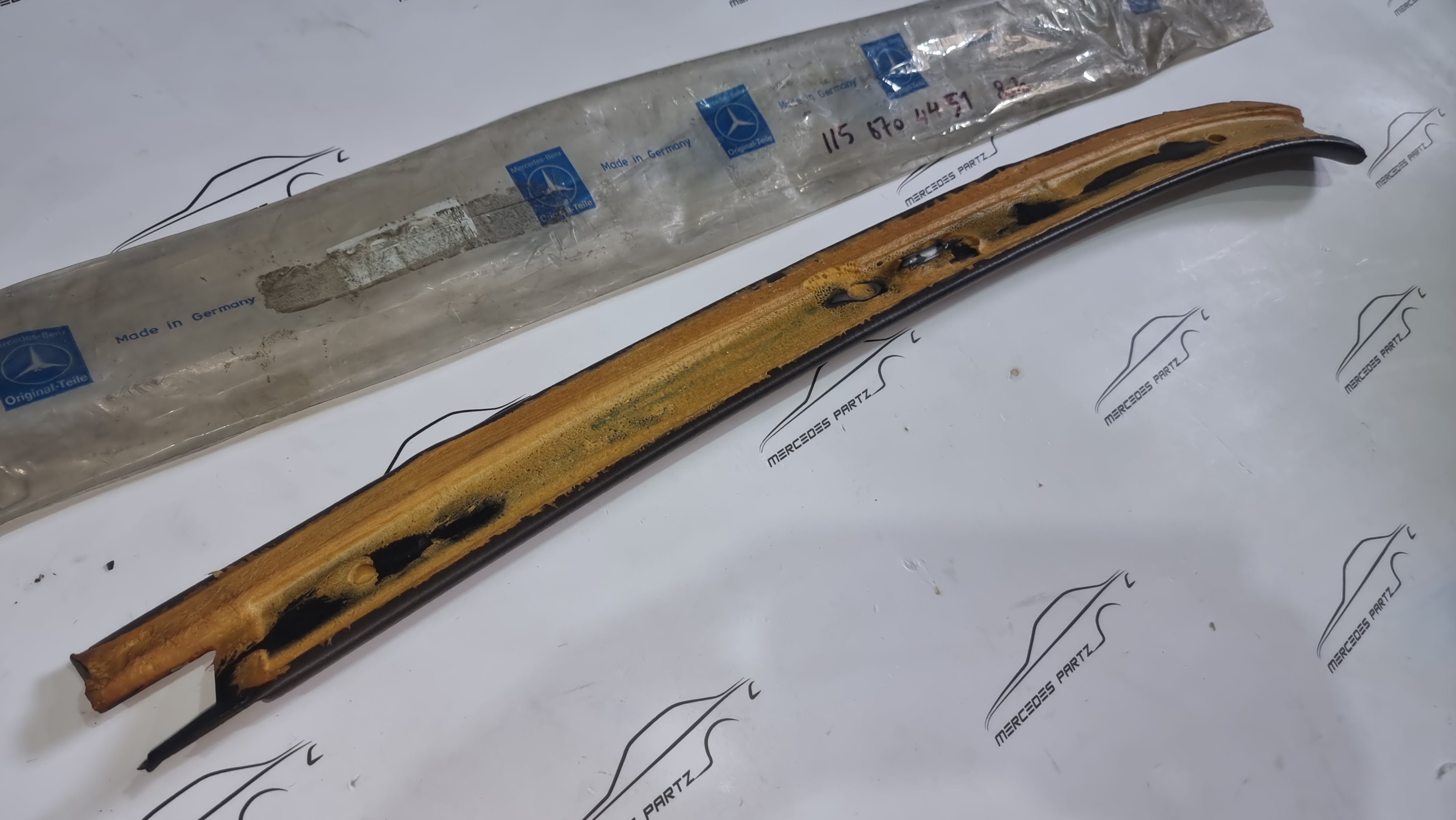 W114 W115 windshield inner top right moulding cover NOS brown A1156704451 Genuine Mercedes Part W114 W115 windshield inner top right moulding cover NOS brown A1156704451 Genuine Mercedes Part