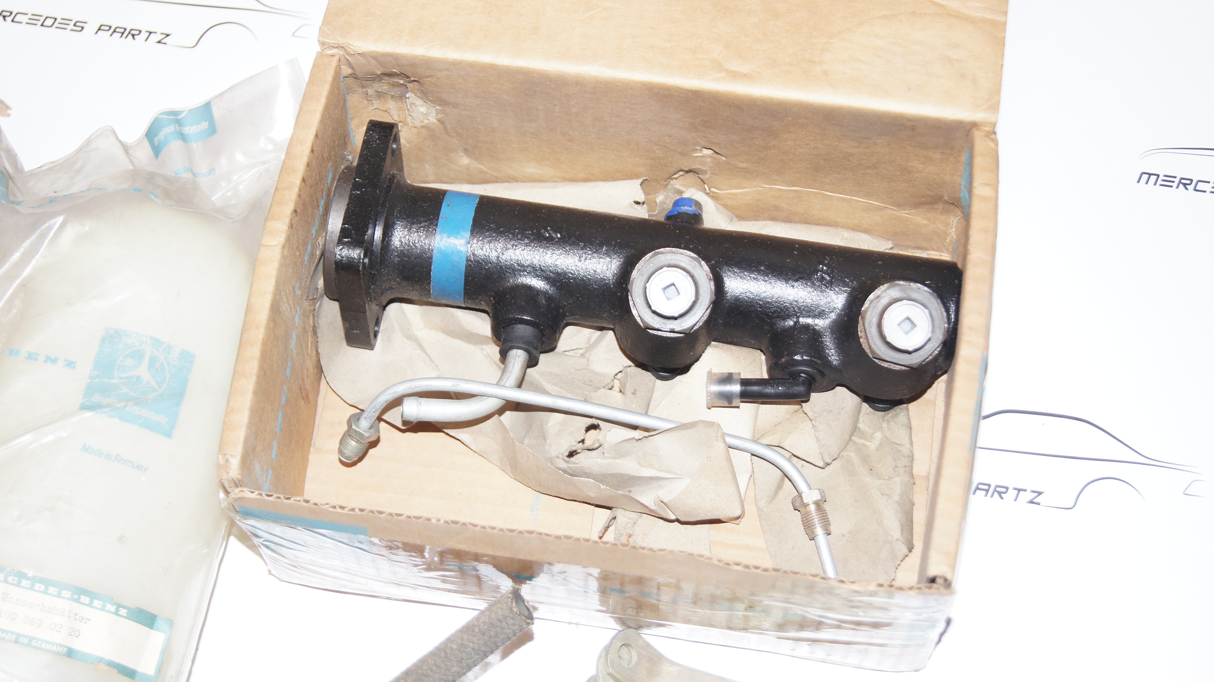 Mercedes-Benz W100 600 / Pullman Brake booster kit NOS Genuine Mercedes Part Mercedes-Benz W100 600 / Pullman Brake booster kit NOS Genuine Mercedes Part