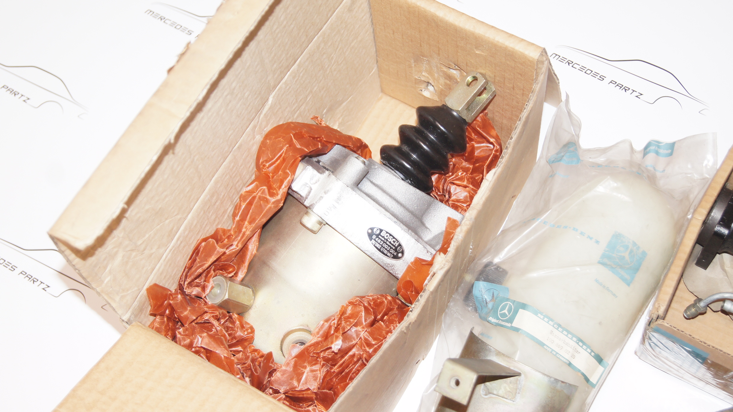 Mercedes-Benz W100 600 / Pullman Brake booster kit NOS Genuine Mercedes Part Mercedes-Benz W100 600 / Pullman Brake booster kit NOS Genuine Mercedes Part