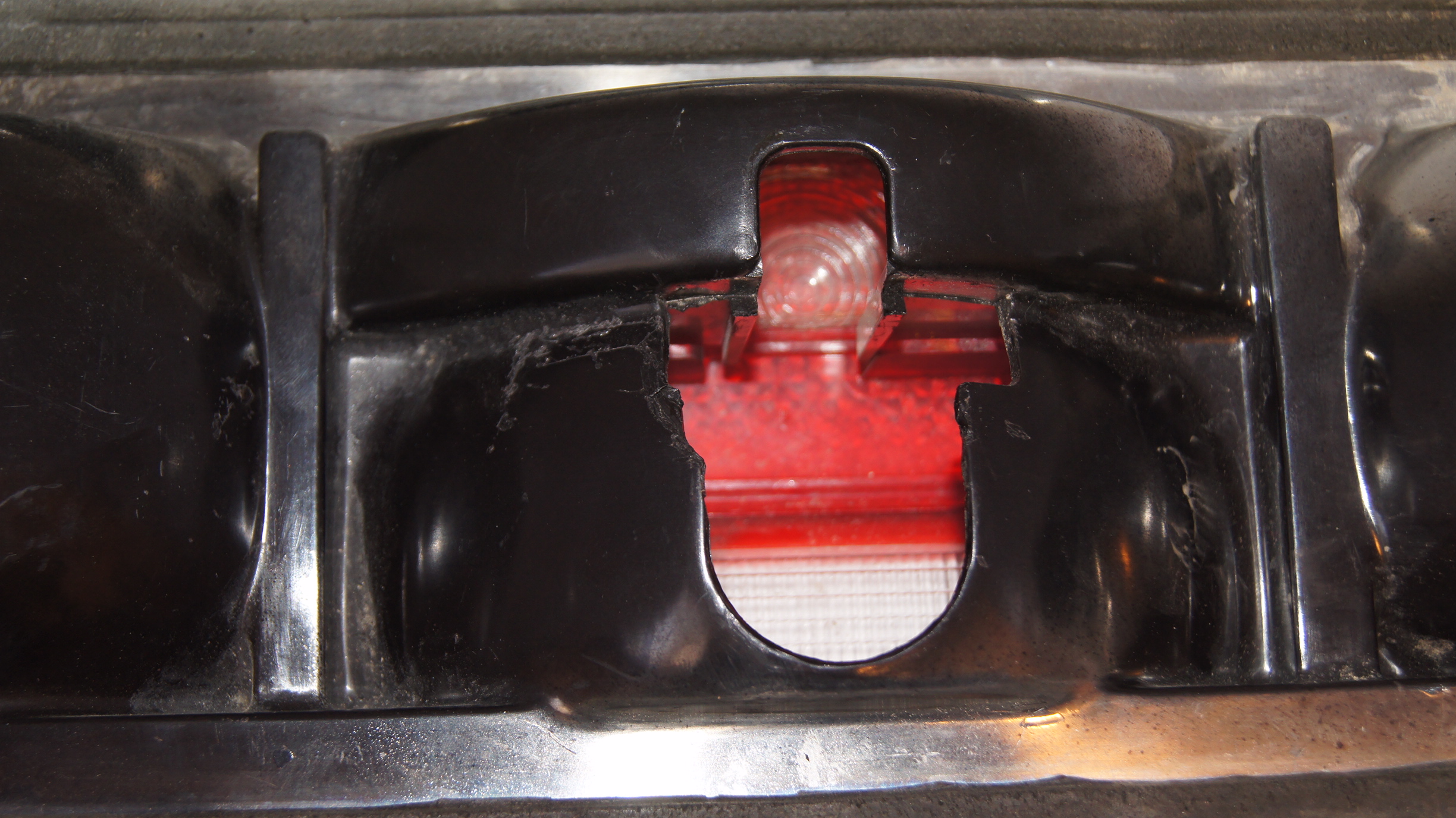 Mercedes-Benz W100 600 / Pullman left taillight Euro Spec NOS Genuine Mercedes Part Mercedes-Benz W100 600 / Pullman left taillight Euro Spec NOS Genuine Mercedes Part