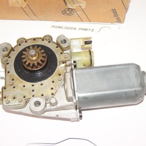 W140 front right electric window regulator motor NOS Bosch W140 front right electric window regulator motor NOS Bosch