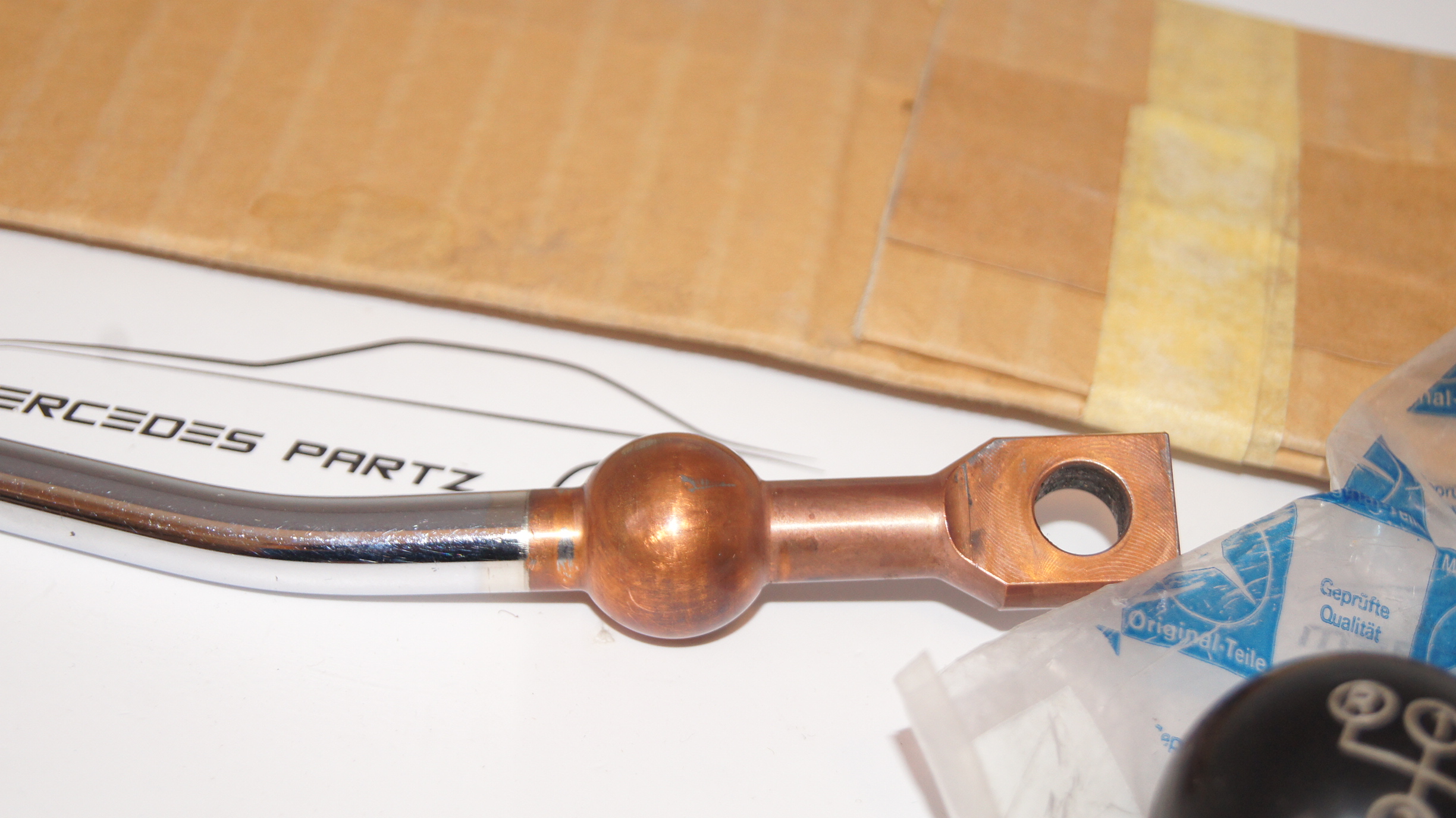 W111 W113 W112 W121 W198 shifter lever and 4-spd black shifter knob NOS Genuine Mercedes Part W111 W113 W112 W121 W198 shifter lever and 4-spd black shifter knob NOS Genuine Mercedes Part