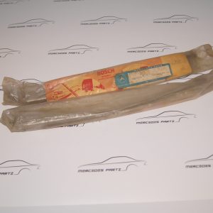 Mercedes-Benz W100 600 / Pullman right wiper arm NOS Bosch Mercedes-Benz W100 600 / Pullman right wiper arm NOS Bosch