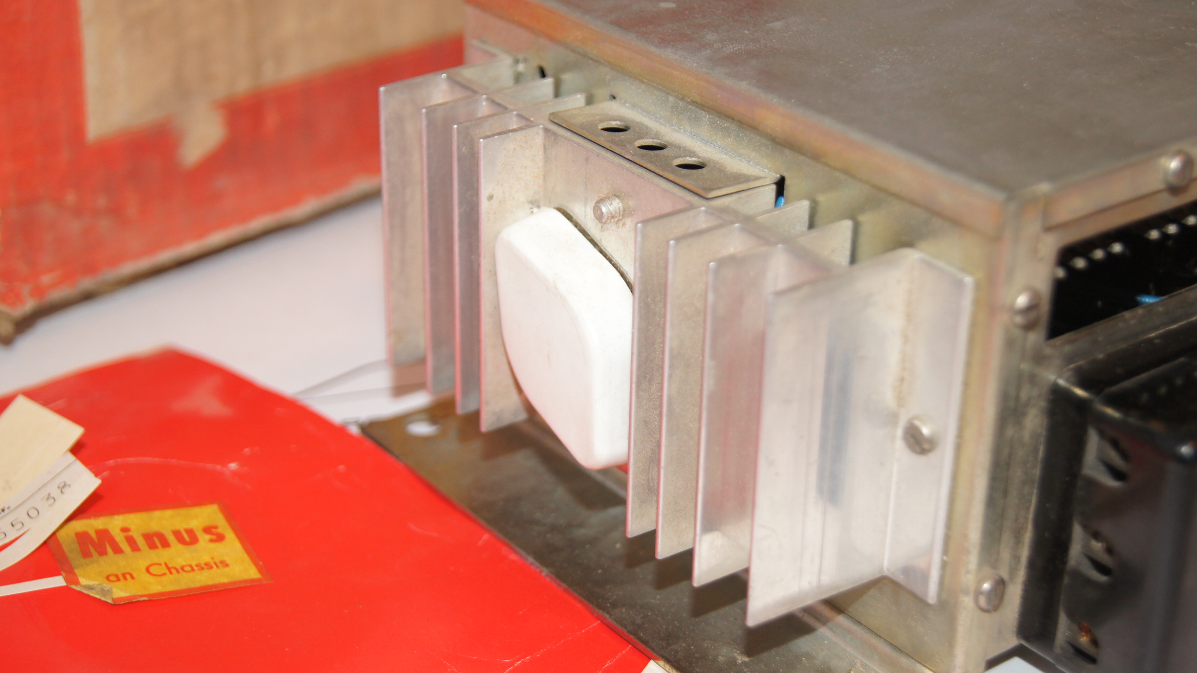 W123 W126 Becker Amplifier NOS Genuine Mercedes Part W123 W126 Becker Amplifier NOS Genuine Mercedes Part