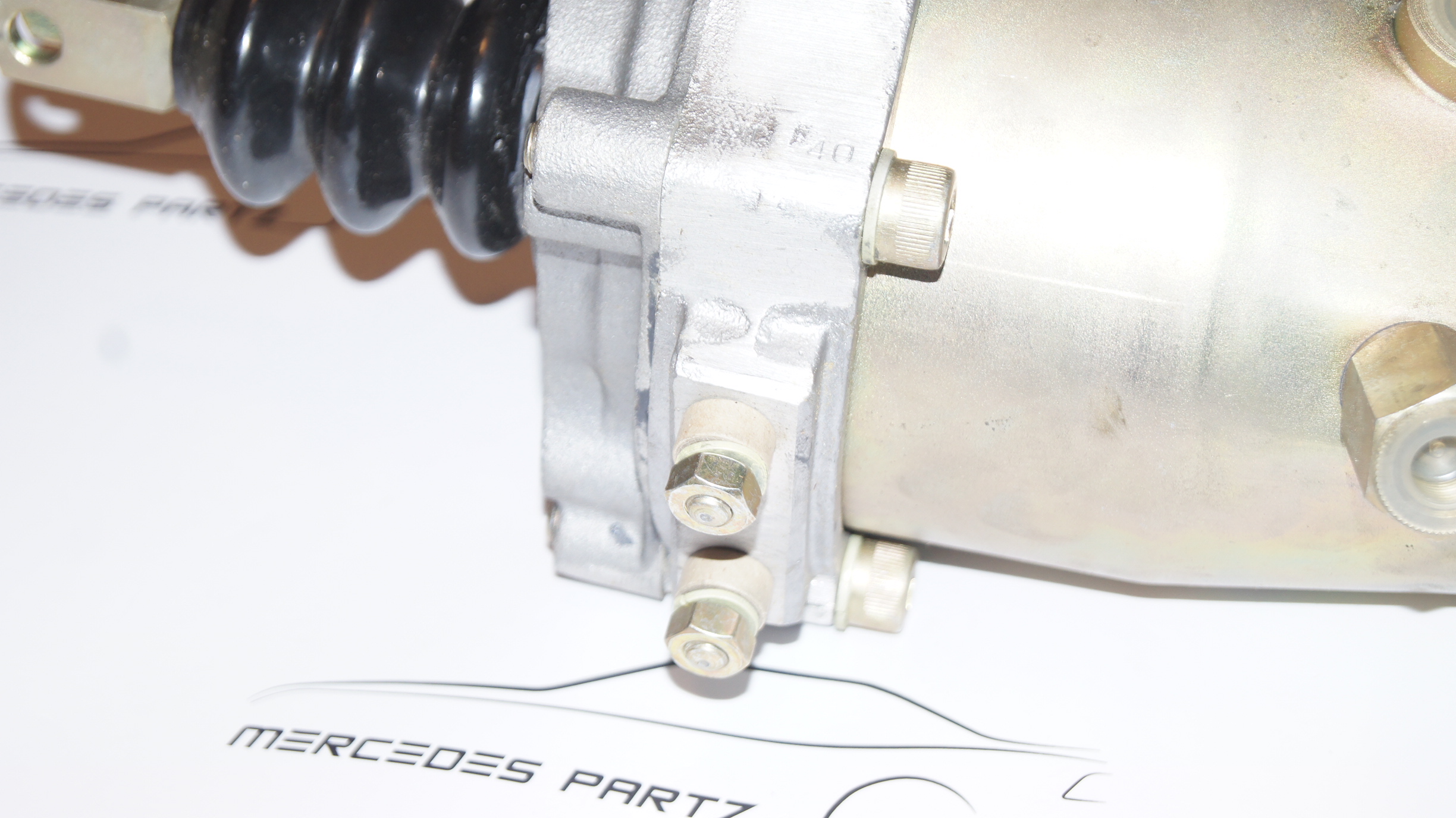 Mercedes-Benz W100 600 / Pullman Brake booster kit NOS Genuine Mercedes Part Mercedes-Benz W100 600 / Pullman Brake booster kit NOS Genuine Mercedes Part