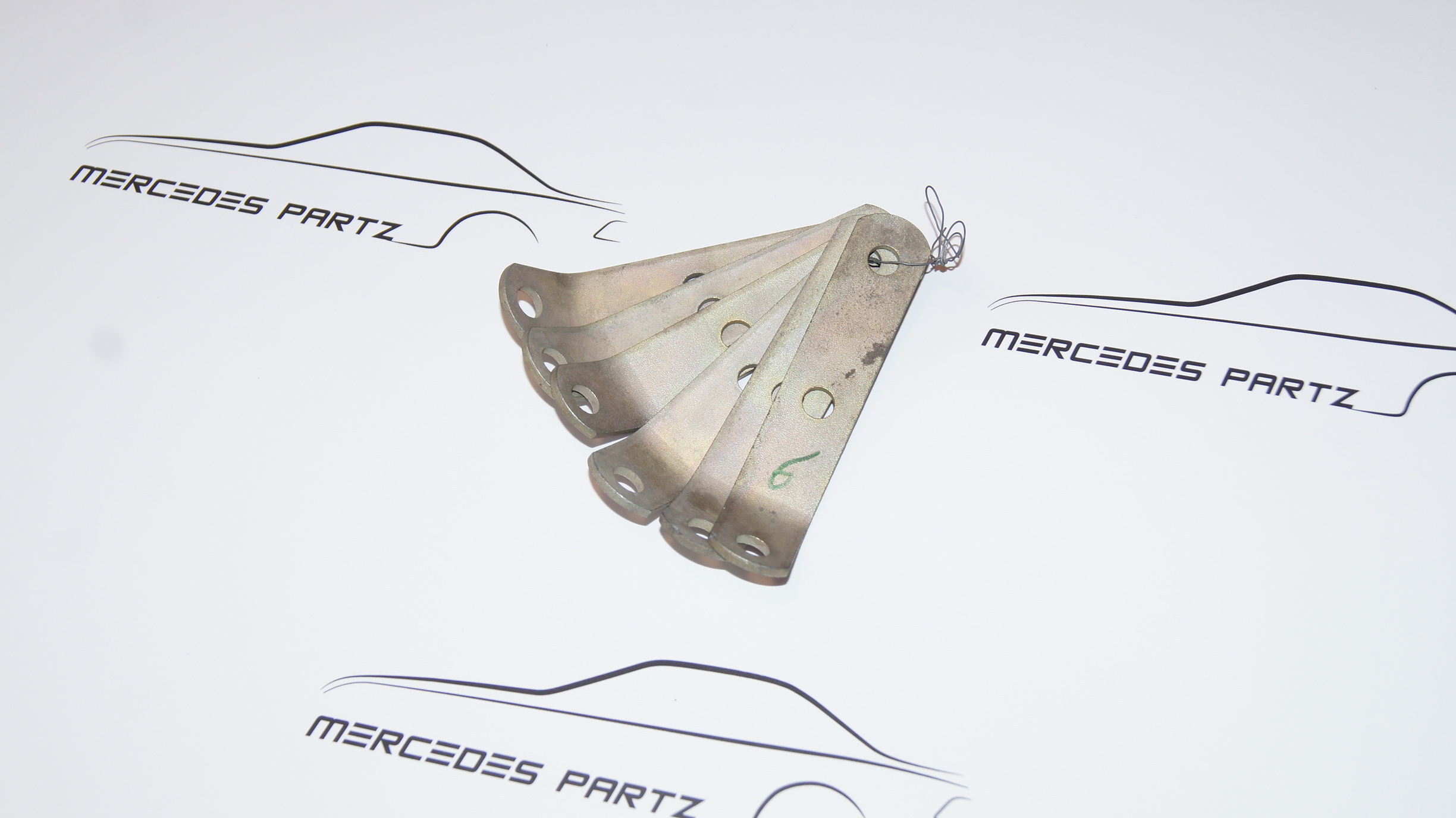 Mercedes-Benz W100 600 / Pullman Brake booster kit NOS Genuine Mercedes Part Mercedes-Benz W100 600 / Pullman Brake booster kit NOS Genuine Mercedes Part