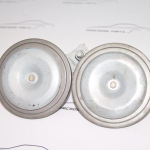 twin horn USED used(working condition) twin horn USED used(working condition)