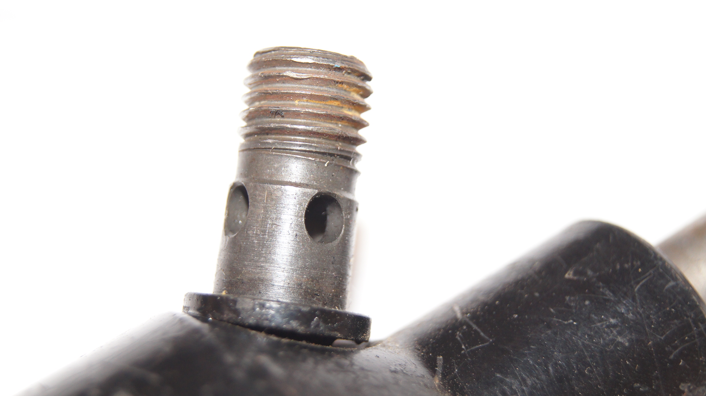 W126 W116 rear hydropneumatic spring legs **pair** USED priced as pair Genuine Mercedes Part W126 W116 rear hydropneumatic spring legs **pair** USED priced as pair Genuine Mercedes Part