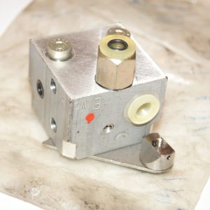 Mercedes-Benz W116 450SEL 6.9 suspension valve adjustment switch NOS Genuine Mercedes Part