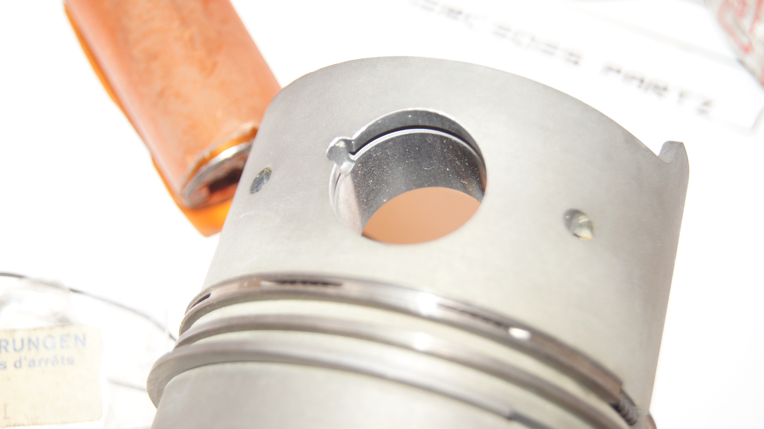 M108 M114 M129 250 82.50mm piston set NOS NEW NURAL NOS(New Old Stock) M108 M114 M129 250 82.50mm piston set NOS NEW NURAL NOS(New Old Stock)